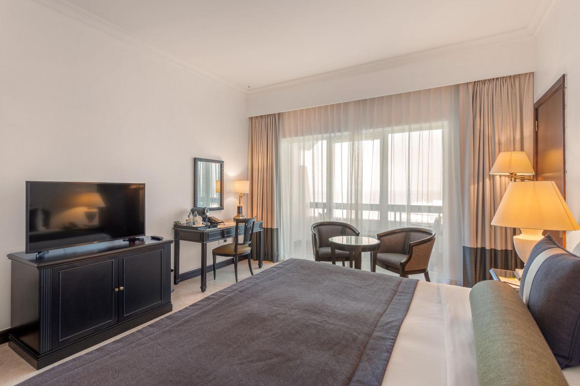 Ajman Hotel & Villas By Blazon Hotels Bagian luar foto A room at the hotel